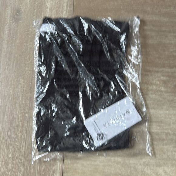 ATHLETA MOMENTUM SEAMLESS TANK BLACK MEDIUM NWT in packaging - Picture 6 of 8